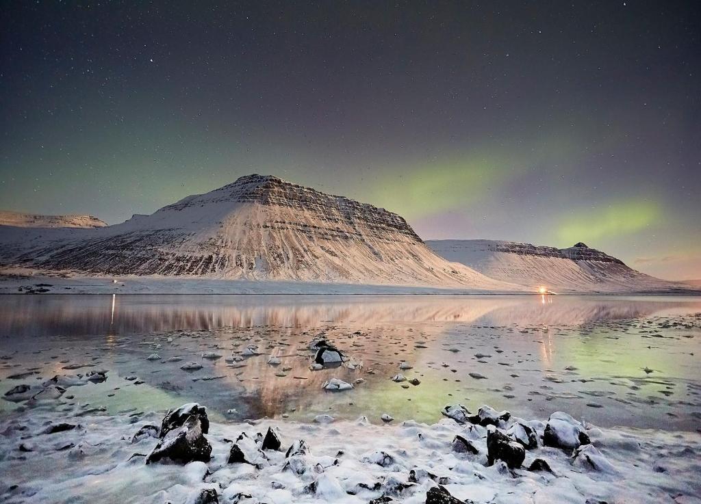 Vestfirðir: Keindahan Alam Tersembunyi di Barat Islandia