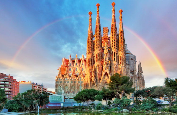 Kuil Penebusan di Sagrada Familia: Simbol Spiritual dan Keindahan Arsitektur